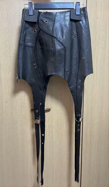 무크첸 코르셋 벨트