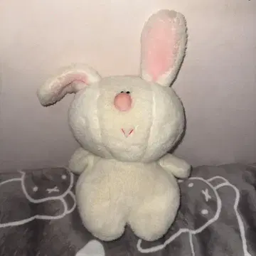 레트로 토끼 봉제 인형