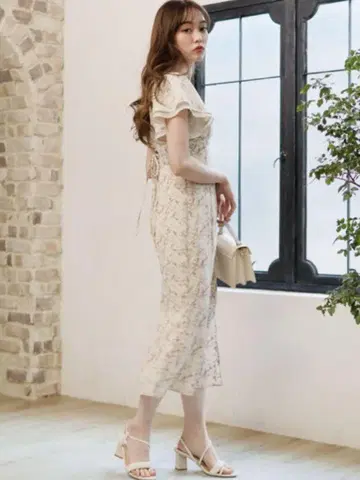 LIP SERVICE 립 서비스 꽃무늬 플레어 롱 원피스