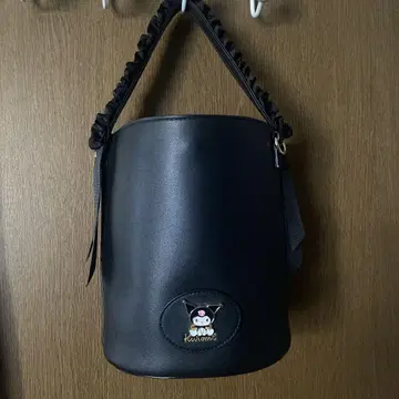 쿠로미짱 양동이 백