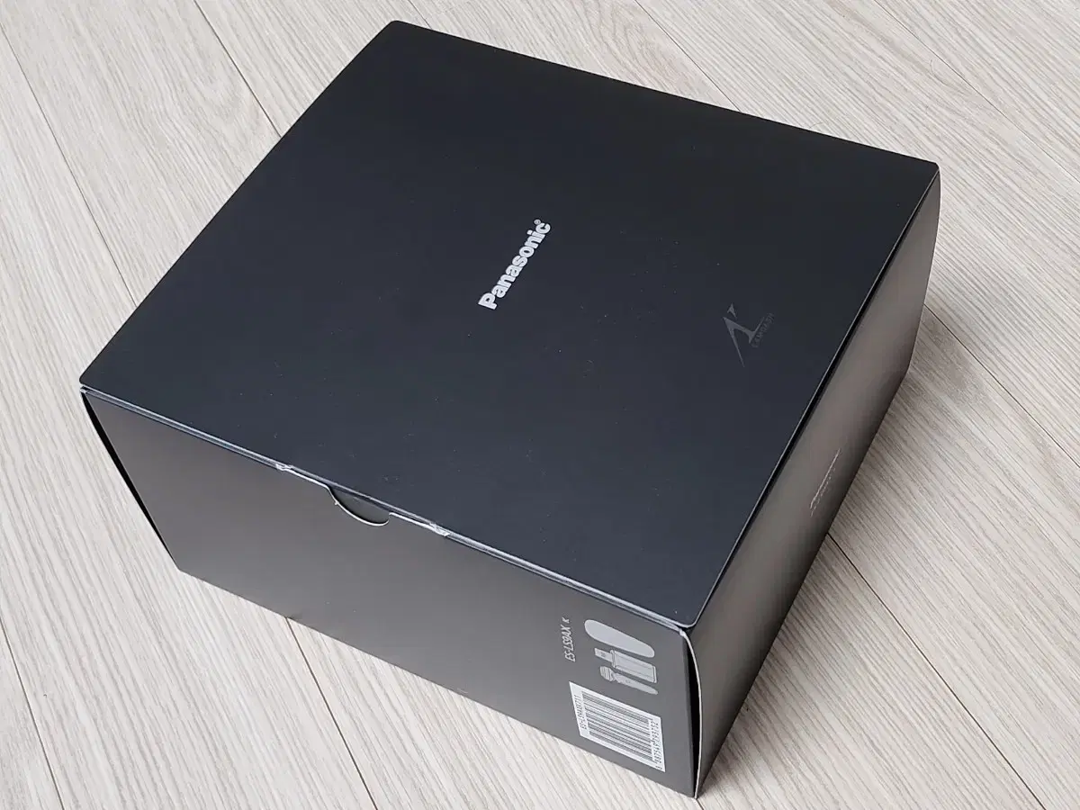 파나소닉 람대쉬 6중날 전기면도기  ES-LS9AX