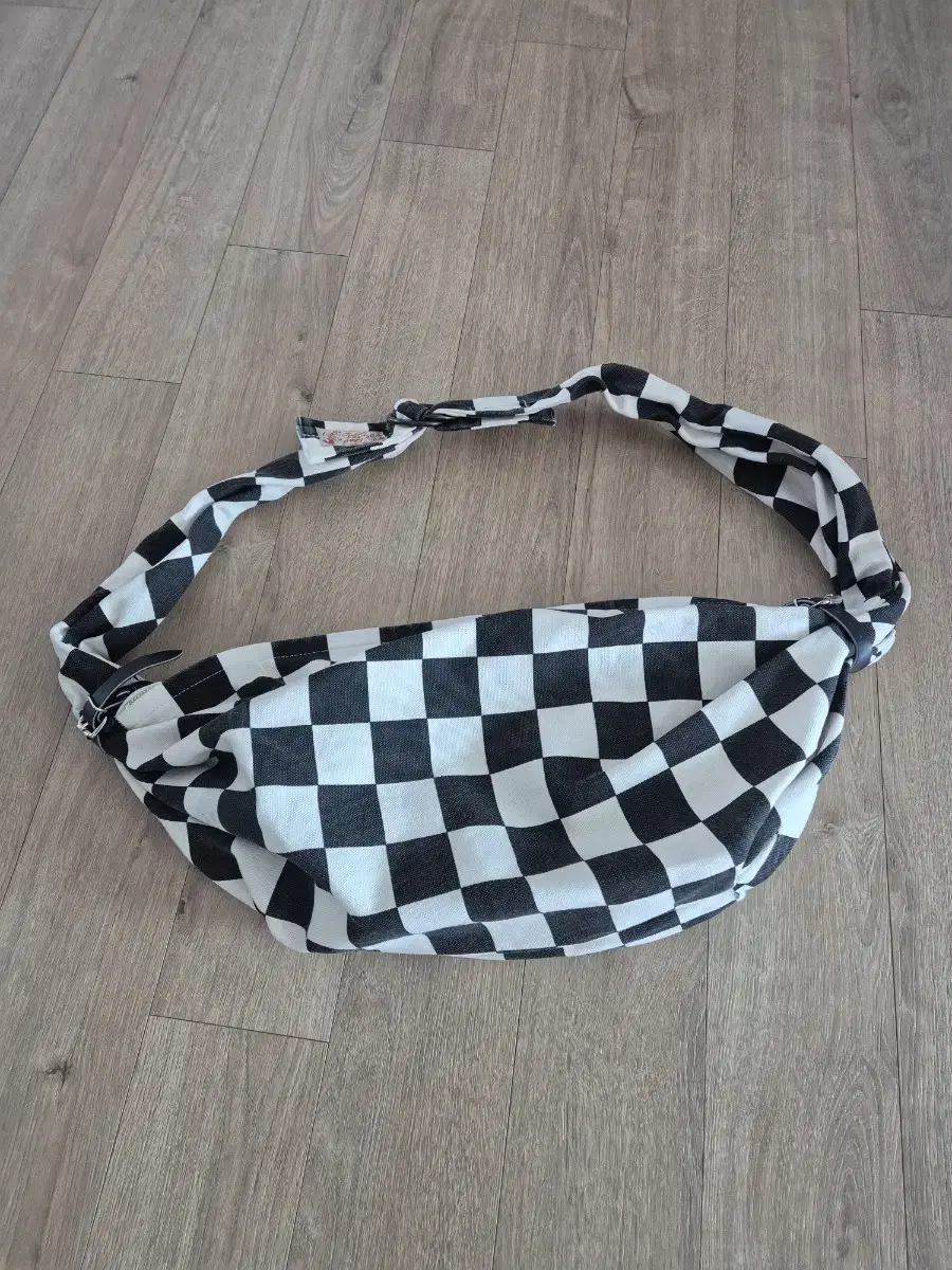 Kapital lay racer flag hobo bag