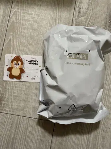 POPMART 디즈니 미키 패밀리 칩