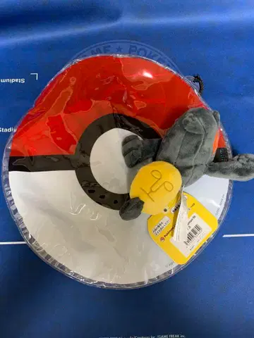 메가 가챠 백 데스마스 몬스터 볼