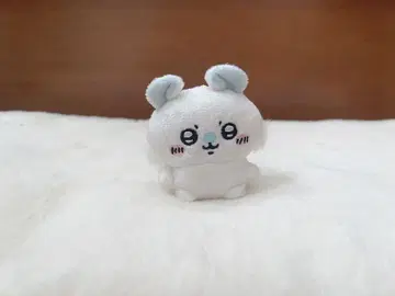 치이카와 (먼작귀) 가챠 앉은 봉제 인형 모몽가