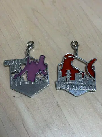 에반게리온 고질라 키링 USJ