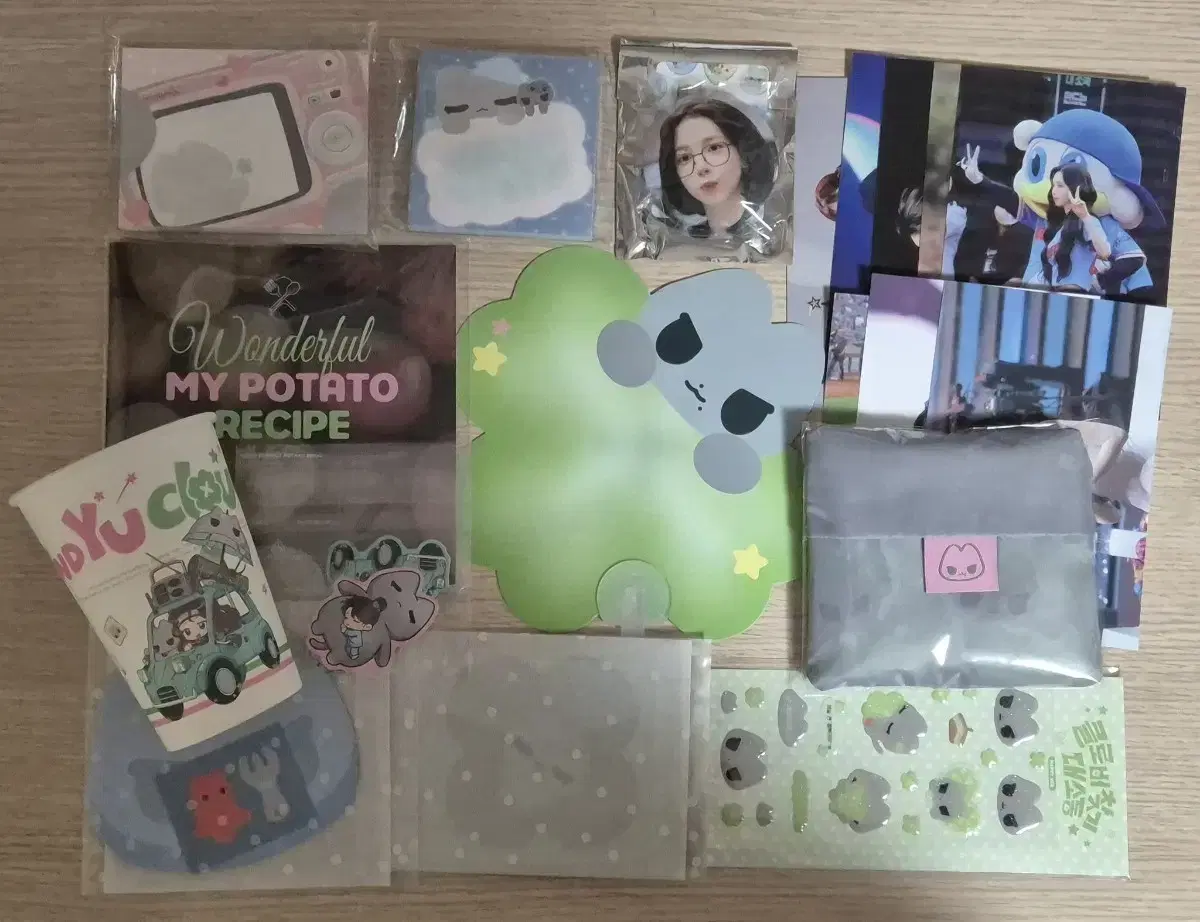 Bulk wts Aespa Karina Just Jjimyangi Clover Finding Adventure pop-up store ld pre-order benefit