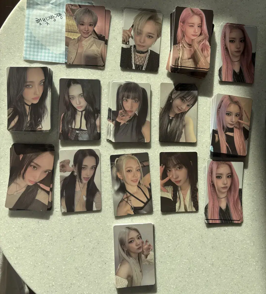 Everglow album poca
