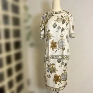 LEONARD 꽃과 시계 프린트 셋업