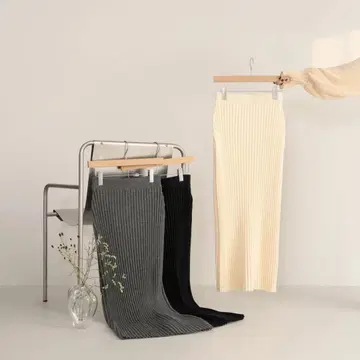 hinari I 라인 실루엣 니트 롱 스커트