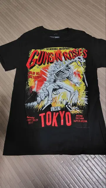 GUNS N' ROSES 고질라 티셔츠