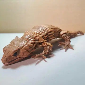 생물 대도감 아르마딜로 도마뱀 피규어