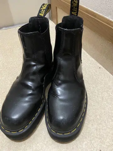 Dr.Martins 첼시 부츠