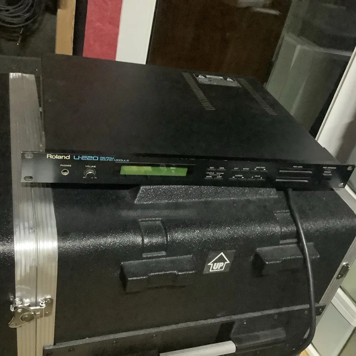 Roland U-220 롤랜드 빈티지 미디 사운드 모듈