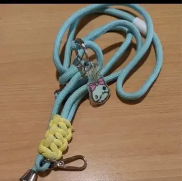 스티치 스마트폰 넥스트랩