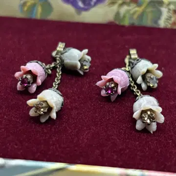 미하엘 네그린 Michal Negrin 스즈란 귀걸이 캐치