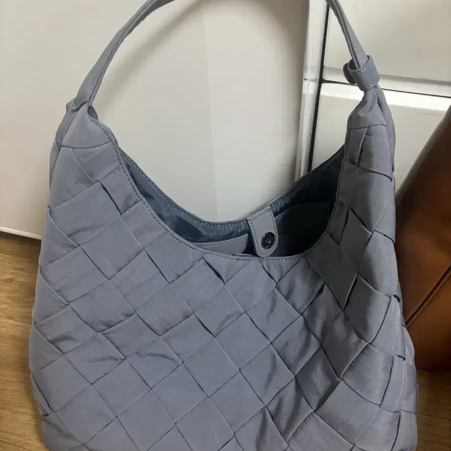 【ELBATEGEV】LEATHER RING MESH BAG ELBATEGEV | 엘바테게브 엘바테게브 Leather Ring Mesh Bag