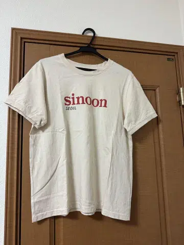 sinoon SEOUl 프린트 티셔츠 베이지
