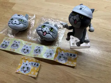 넨도로이드 일하는 고양이 새상품급 + 얼굴 봉제 인형 2개 세트