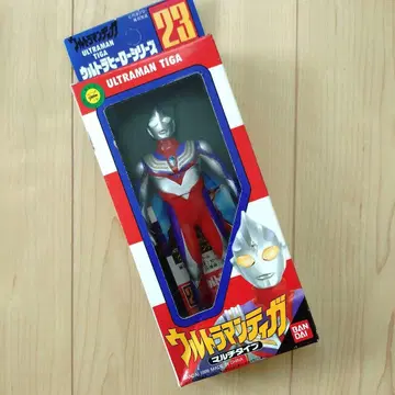 울트라맨 티가 피규어 23cm 반다이 1996년 제작