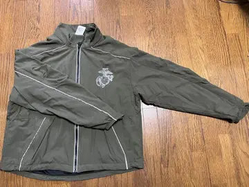 뉴발란스 미국 해병대 로고