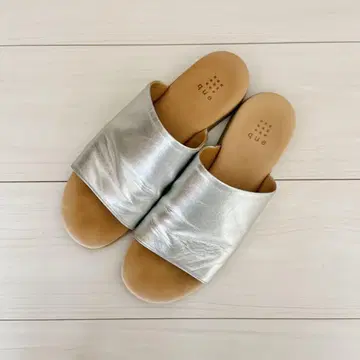 que shoes 실버 샌들
