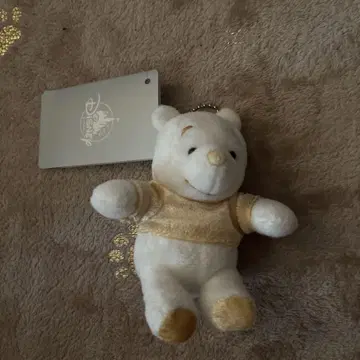 디즈니 스토어 한정판 골드 화이트 푸우 봉제 인형 배지