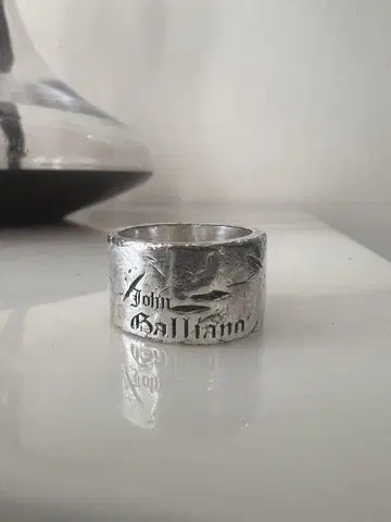 John Galliano 존 갈리아노 반지