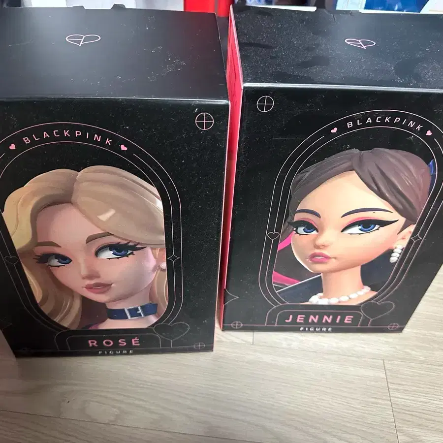 超レア】BLACKPINK JENNIE コレクターズフィギュア 限定版 BLACKPINK