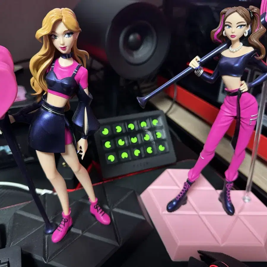 BLACKPINK | 블랙핑크 Blackpink Figure Jennie/Rose on Bunjang