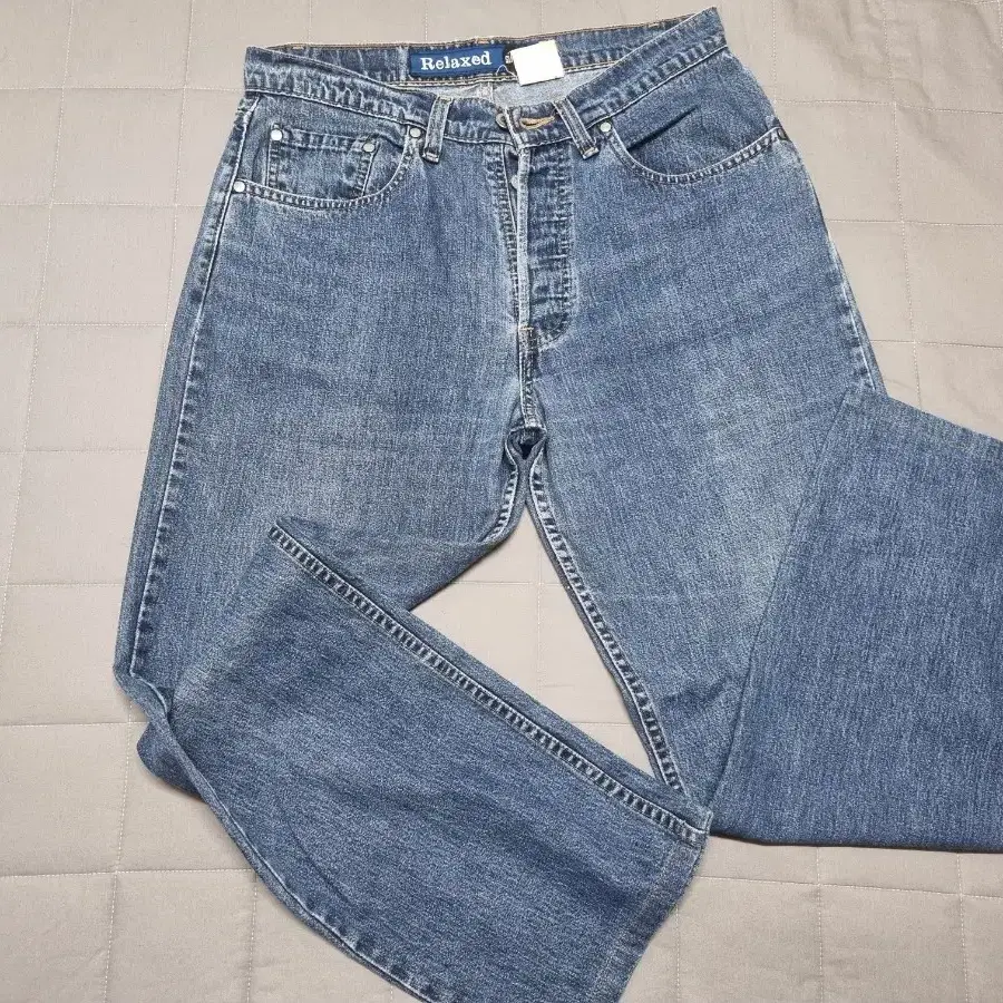 [極美品]90s LEVI'S SILVER TAB Relaxed 32×30 LEVI'S | 리바이스 Levi's 90s Silver Tab Relaxed 32/30 on
