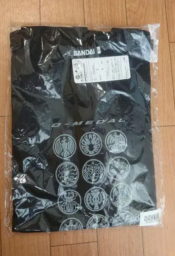 가면라이더 OOO 오즈 티셔츠 S 사이즈