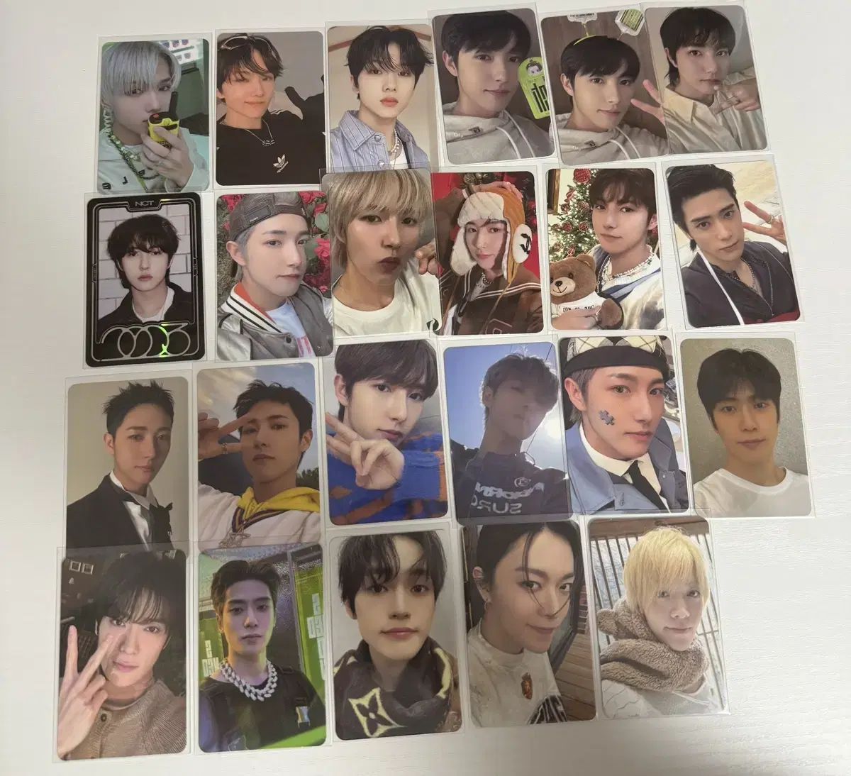 Bulk Today Only) Nct poca renjun haechan jaehyun doyoung jeno mark jisung