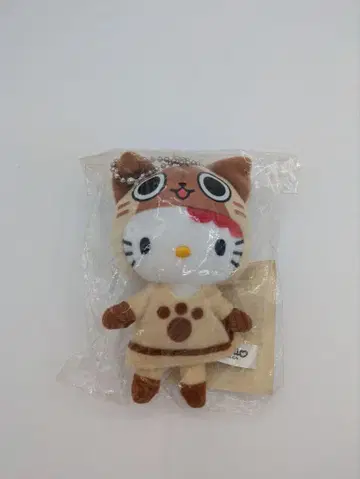 새상품 헬로키티 몬스터 헌터 마스코트 키링 아이루