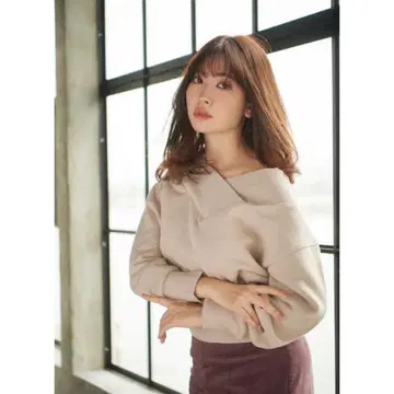 헤르립토 오프 숄더 풀오버