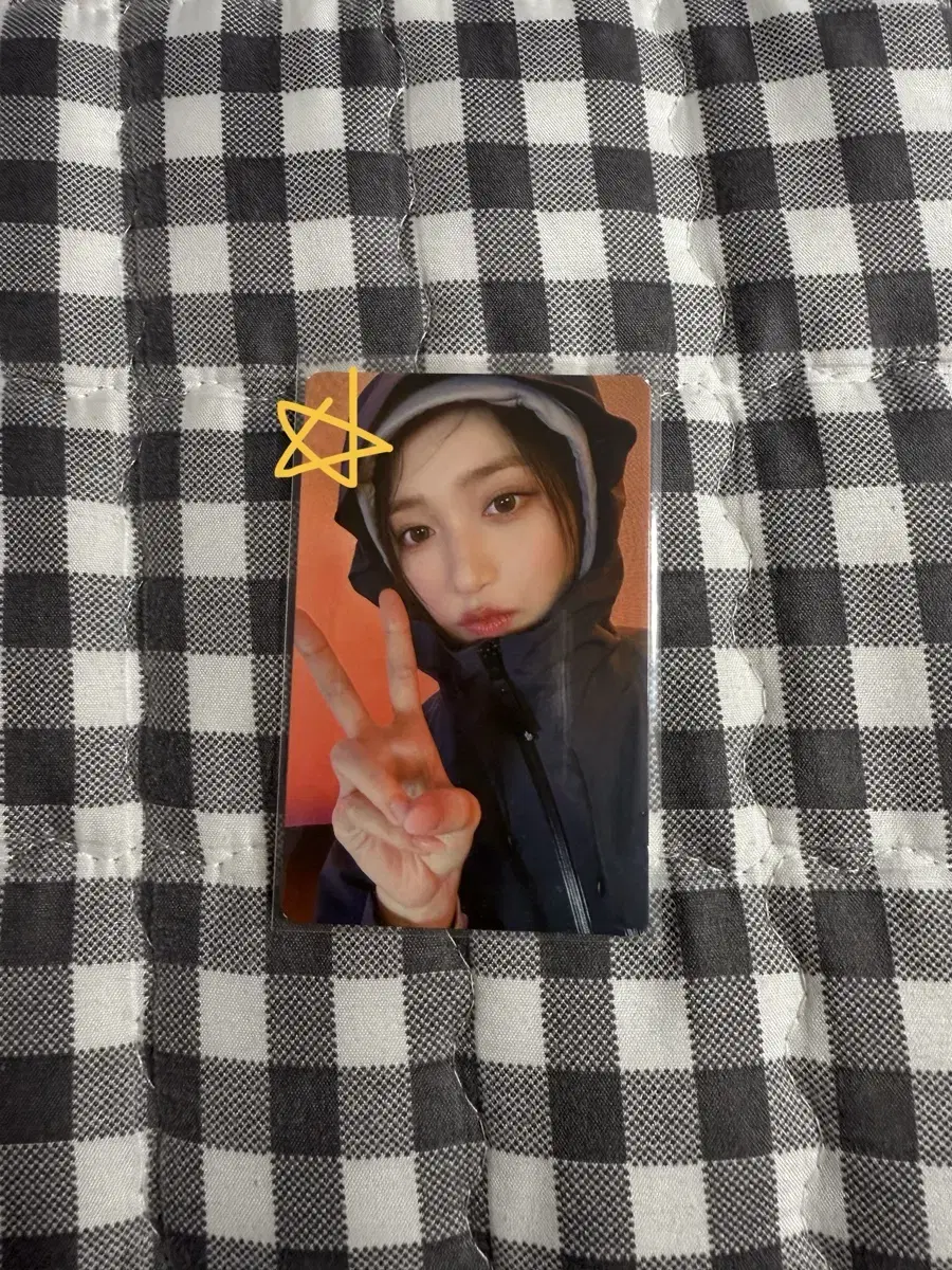 이서 포카 팔아요