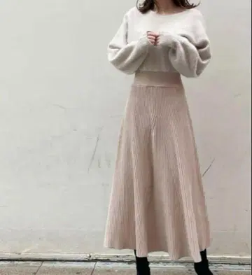LAGUNAMOON 라구나문 도킹 플레어 라쿤 원피스 베이지