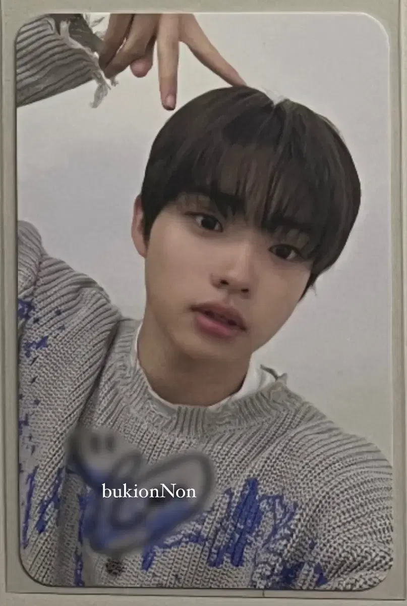 tiot shin yechan sign photocard with sign poca wts
