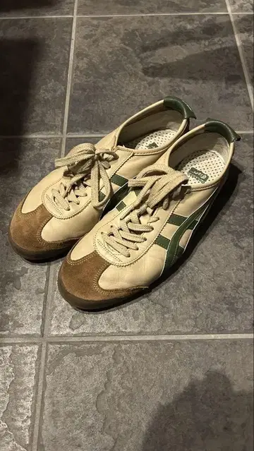 오니츠카타이거 Mexico66