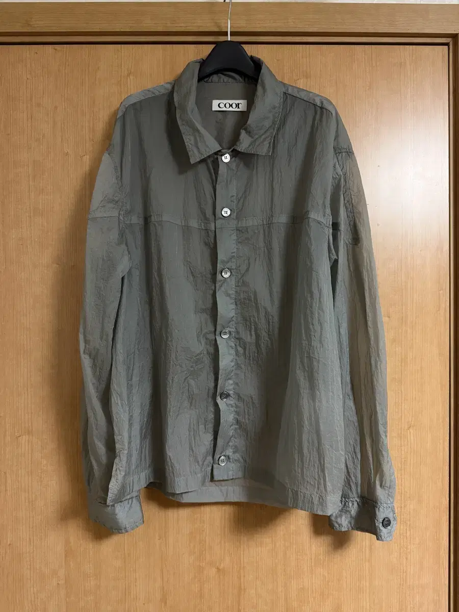 [M] Coor Sheer Crease Crop Shirt