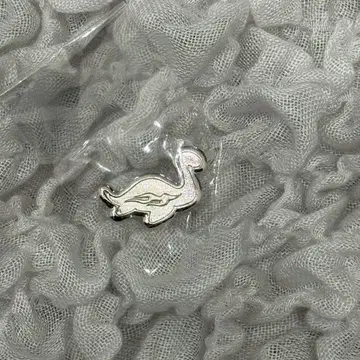 계속 한밤중이면 좋을 텐데 요그네시 넥타이핀 가챠