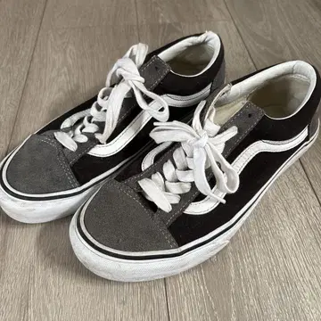 VANS 올드스쿨 26cm 로우 컷 스니커즈 507452