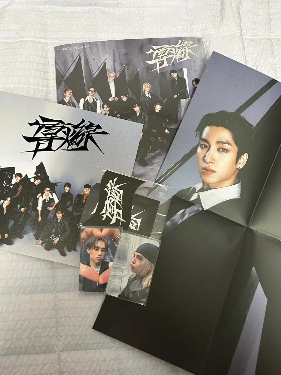 The Boyz unsealed album sunwoo younghoon poca album wts sell