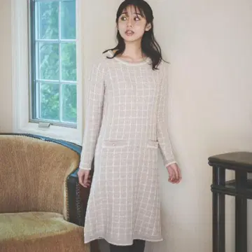 Debut de Fiore 데뷔 피오레 트위드풍 니트 원피스