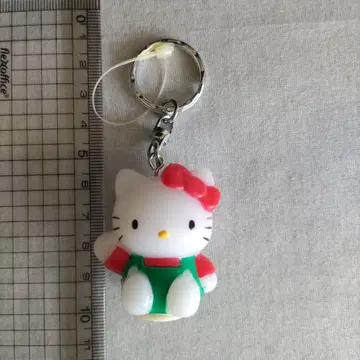 레트로 헬로키티 키링