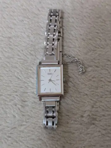 세이코 실버 스퀘어 페이스 시계