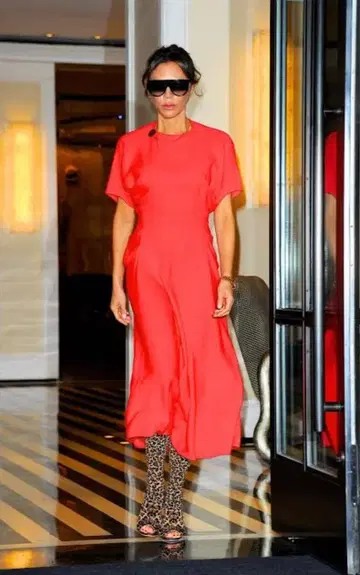 VICTORIA BECKHAM(빅토리아 베컴) 원피스