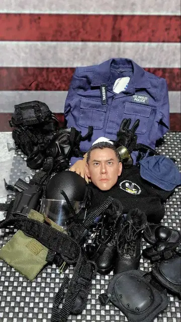 1/6 사이즈, Did 제작 로스 경찰국 일본계 SWAT 피규어