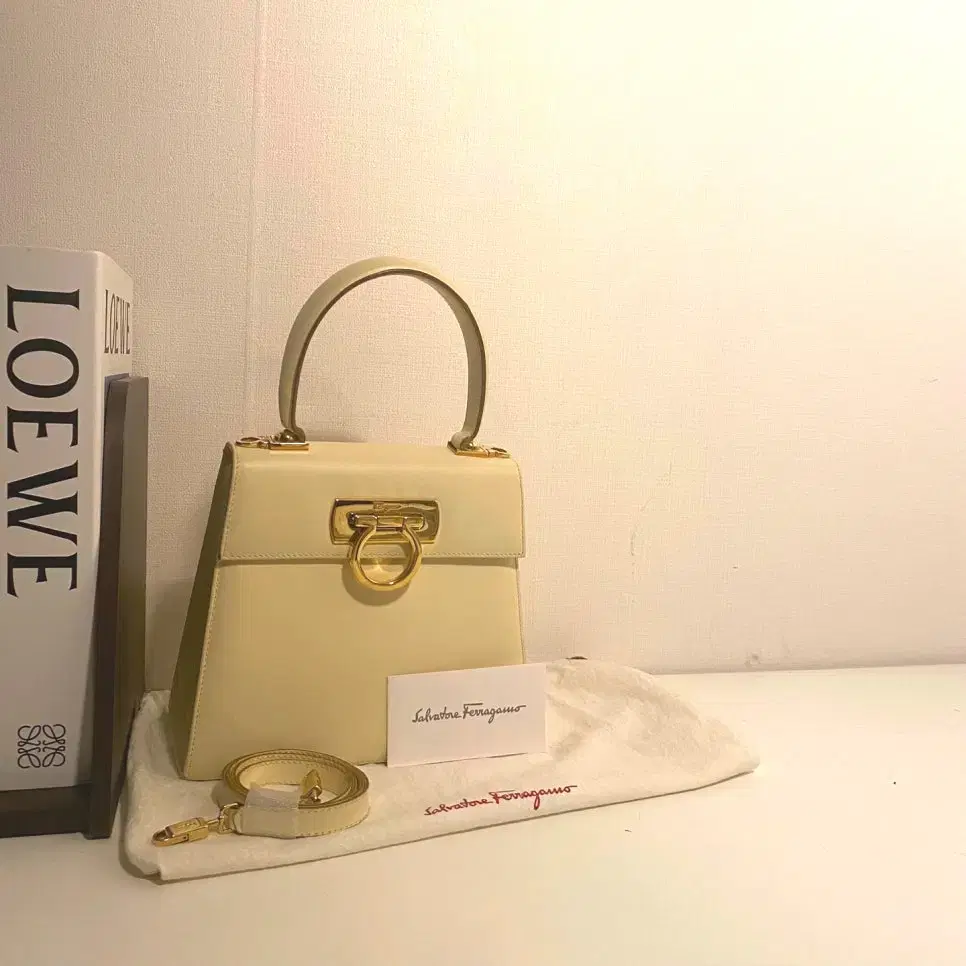 FERRAGAMO/빈티지 페레가모 아이보리 간치니 스몰 켈리백 /투웨이백