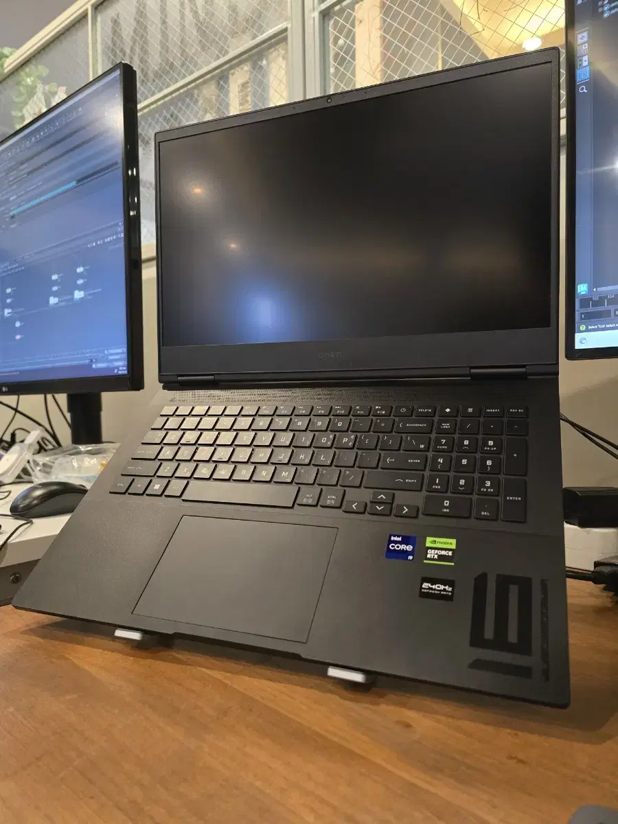 HP오멘 i9-13900,RTX4060,64RAM,2TB 고성능 노트북